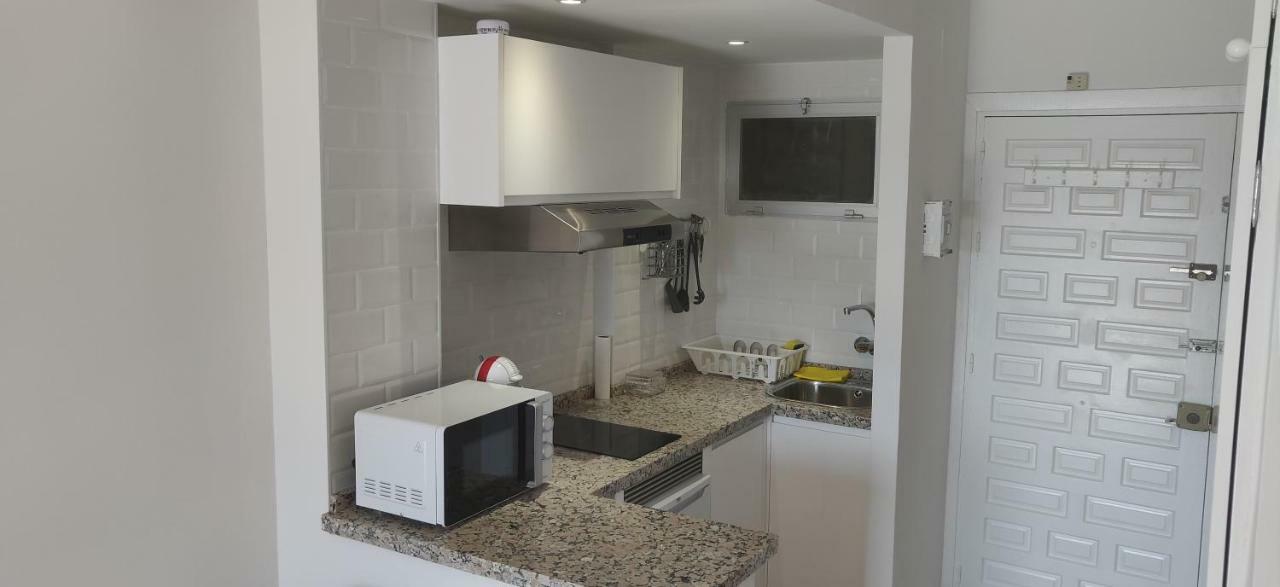 Sunny Suites Jupiter Apartments Бенальмадена Экстерьер фото